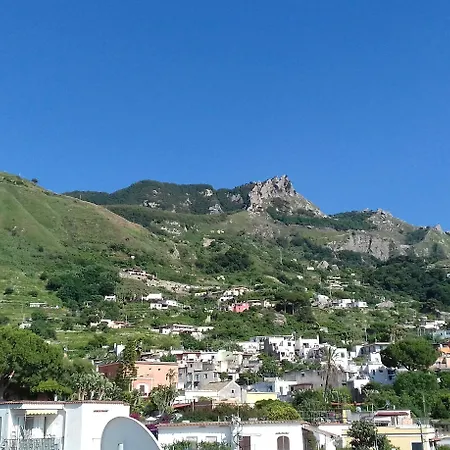 לינה וארוחת בוקר Thomas Bb Conduzione Familiare Forio di Ischia