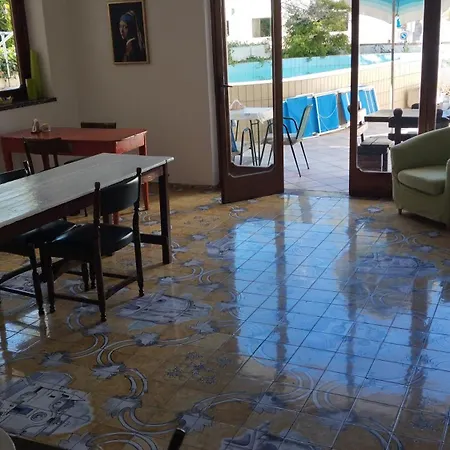 Thomas Bb Conduzione Familiare 3* Forio (Isola d'Ischia)