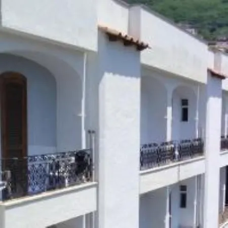 Thomas Bb Conduzione Familiare 3* Forio di Ischia