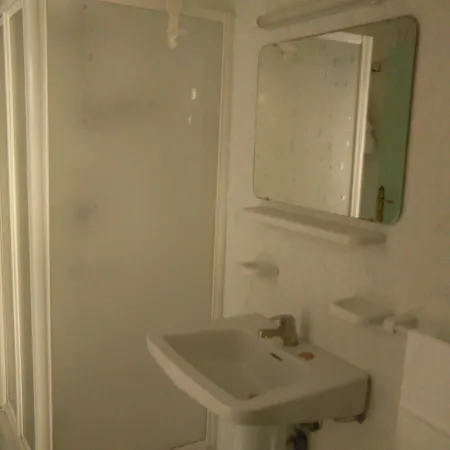 Thomas Bb Conduzione Familiare Bed & Breakfast