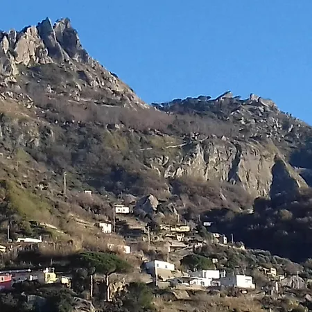 Thomas Bb Conduzione Familiare Bed & Breakfast