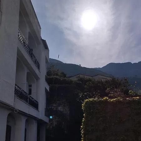 Nocleg ze śniadaniem Thomas Bb Conduzione Familiare Forio di Ischia