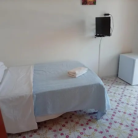 Thomas Bb Conduzione Familiare 3* Forio (Isola d'Ischia)
