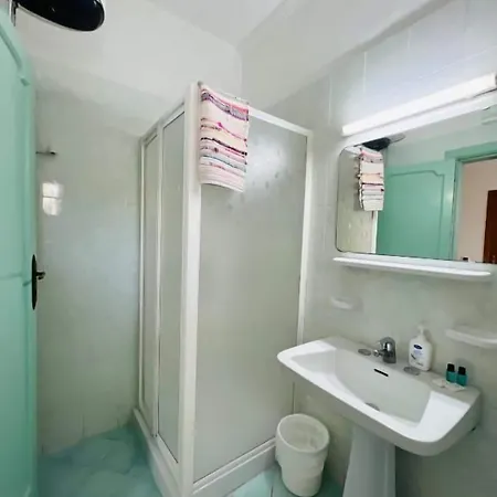 Thomas Bb Conduzione Familiare Bed & Breakfast Forio (Isola d'Ischia)