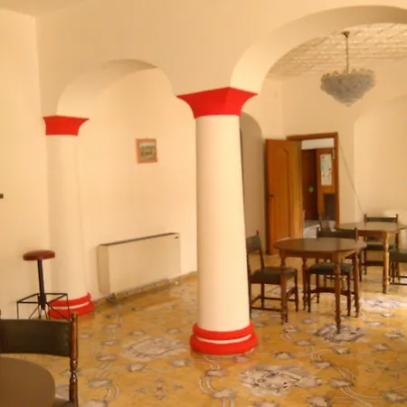 Thomas Bb Conduzione Familiare Forio di Ischia